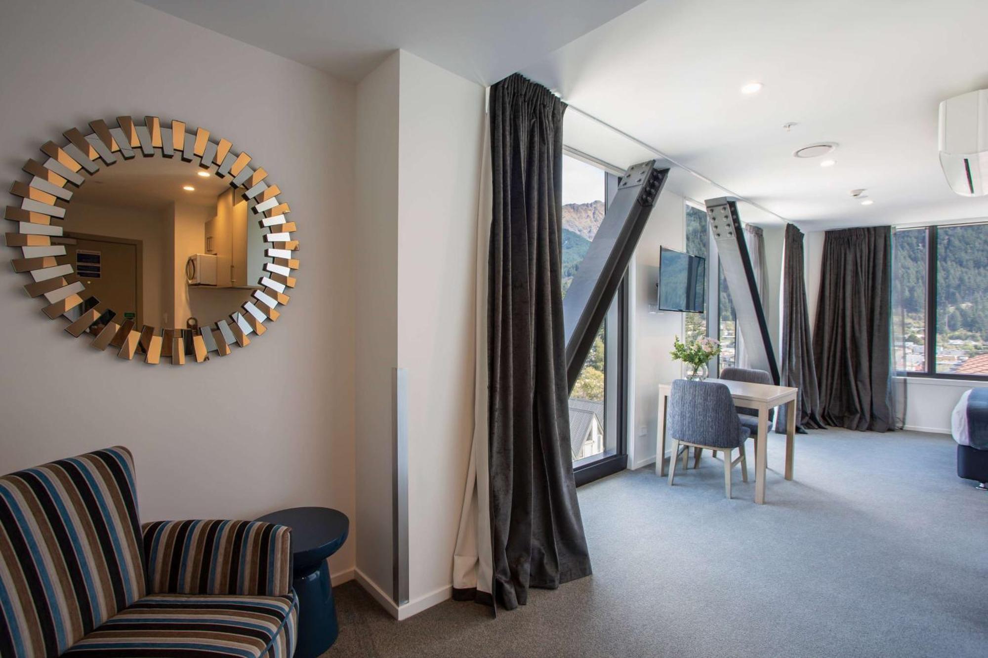 Ramada By Wyndham Queenstown Central Luaran gambar